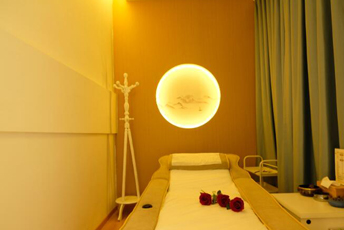 广州番禺区日式指压的寂静美学：在按压中听见雪落的声音